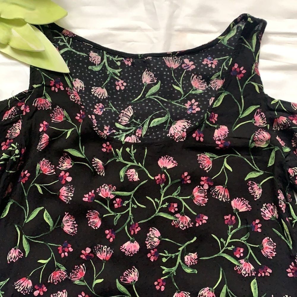 🍀ZARA Floral Cut Out Shoulder Dress🍀 - Picture 5 of 11